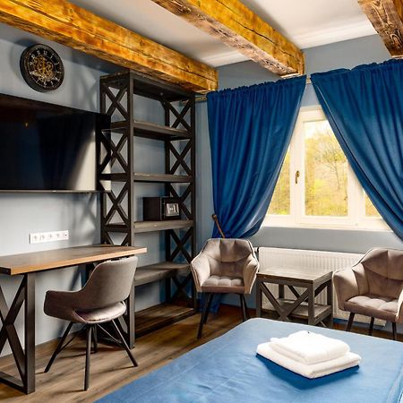 Karlovy Charme Inn By Rentez Karlsbad Exteriör bild